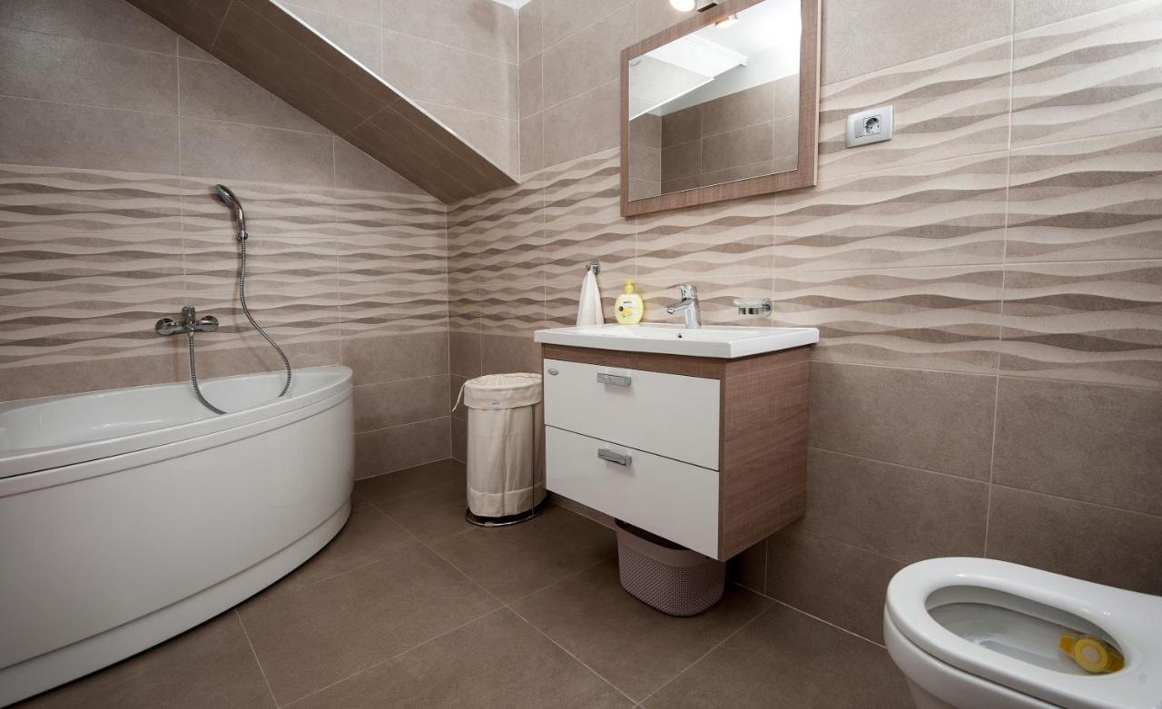 Apartment Antea Sinj