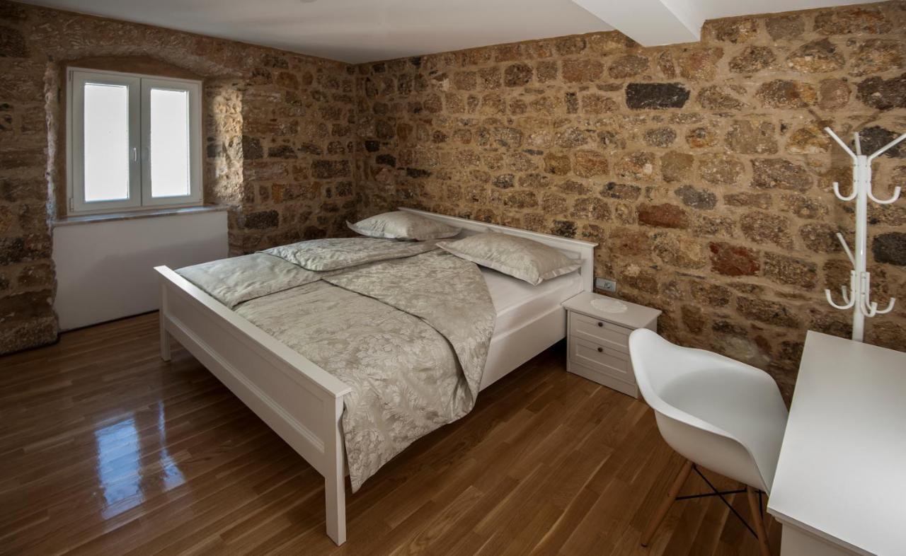 Apartment Antea Sinj